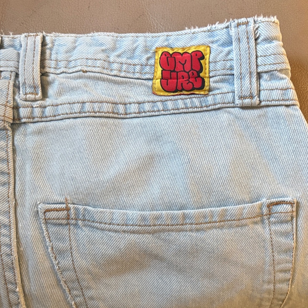 High Rise Light Blue Jeans - Picture 4 of 7